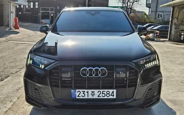 Q7 (4M) 50 TDI 콰트로 프리미엄