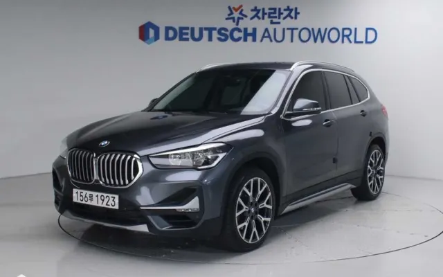 X1 (F48) xDrive 20i M 스포츠