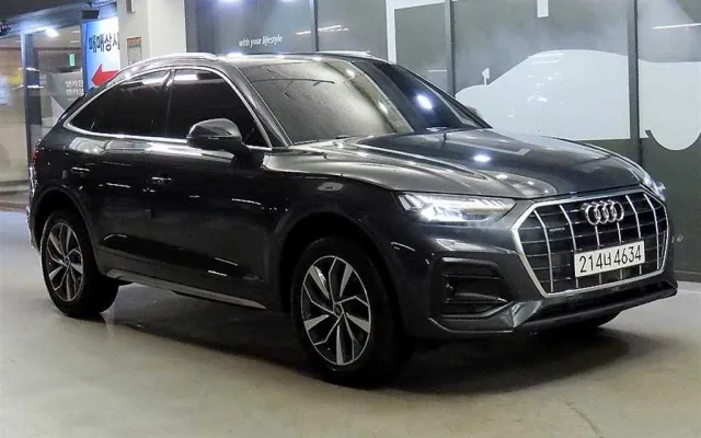 Q5 (FY) 45 TFSI 콰트로 스포트백